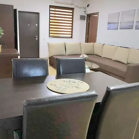 Lejlighed Basil Apartament-endless Summer Mamaia Nord *